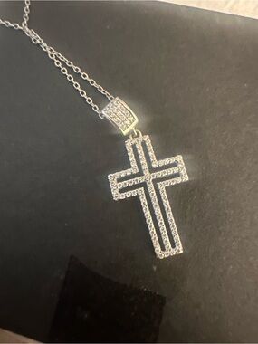 Silver Cross moissanite Pendant Necklace